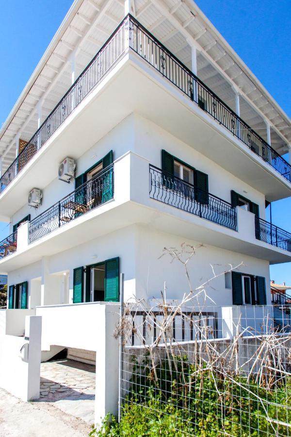 Ligia Waterfront Apartments Eksteriør bilde